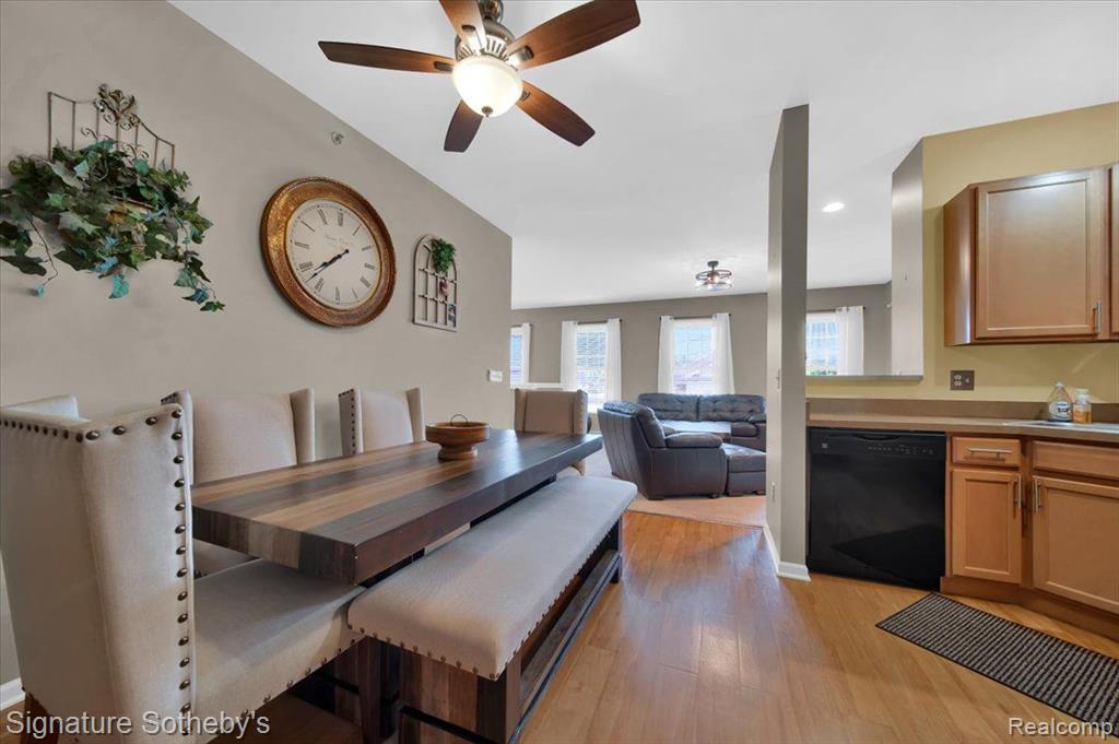649 VINEWOOD Street, Wyandotte, MI 48192 — Photo 10