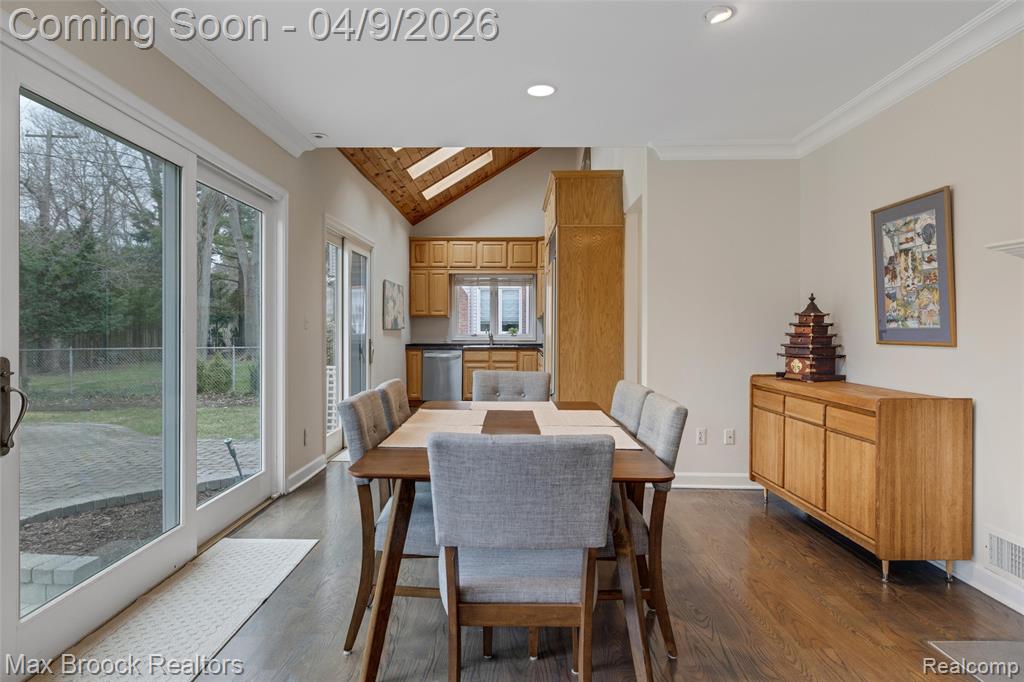 73 Hawthorne Road, Grosse Pointe Shores, MI 48236 — Photo 14