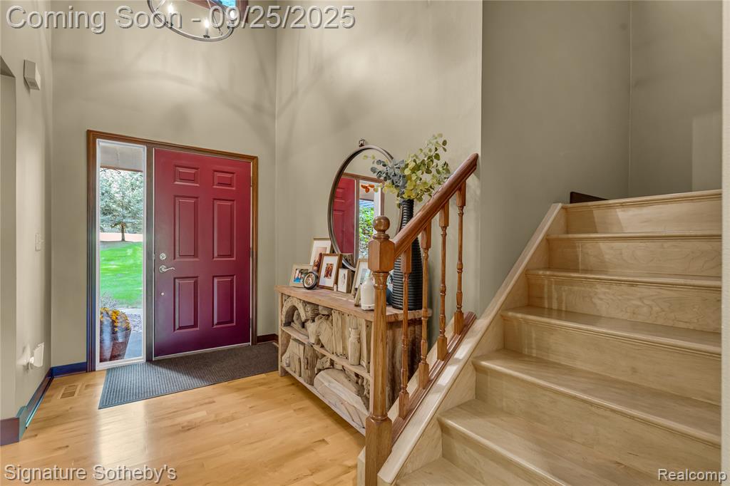 5226 Forest Valley Drive, Clarkston, MI 48348 — Photo 4