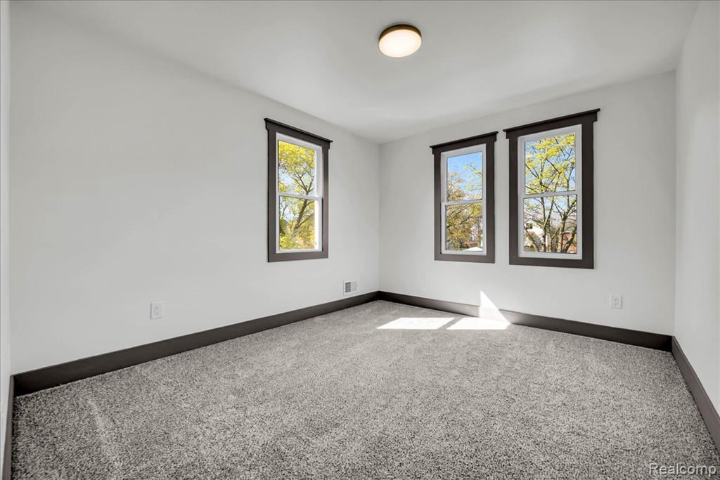2954 Helen Street, Detroit, MI 48207 — Photo 40