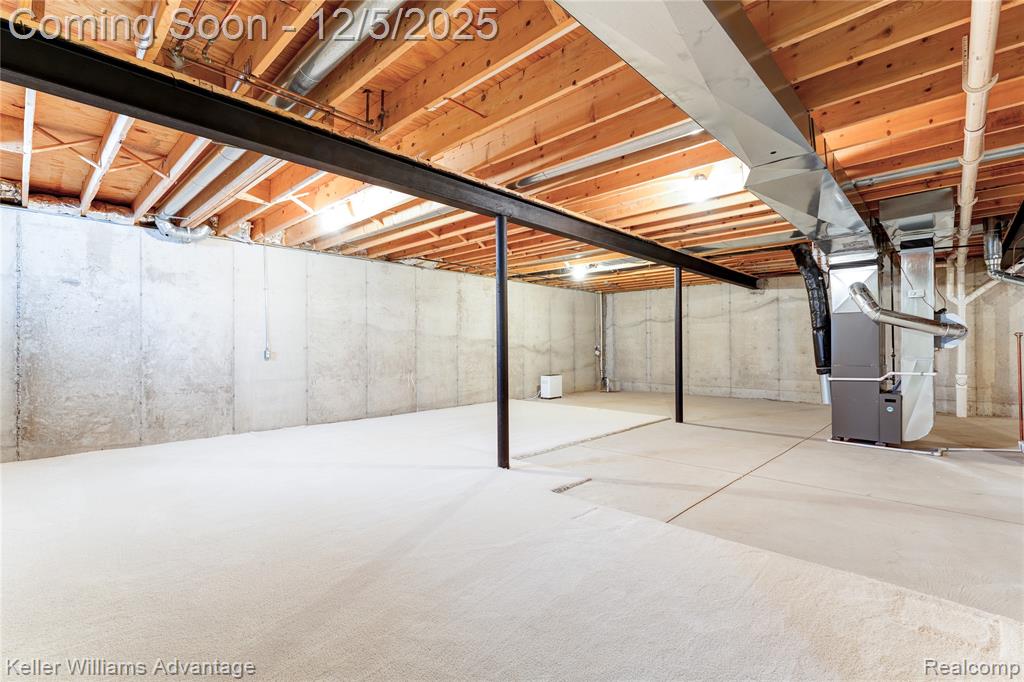 40827 Lenox Park Drive, Novi, MI 48377 — Photo 19
