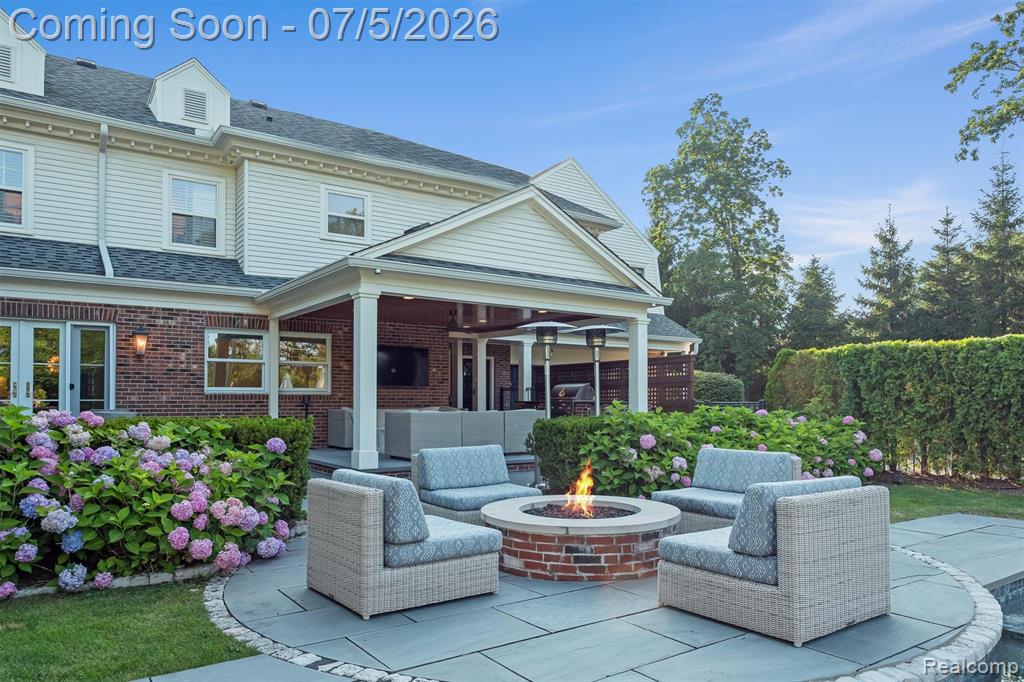 4885 N Harsdale Road, Bloomfield Hills, MI 48302 — Photo 13