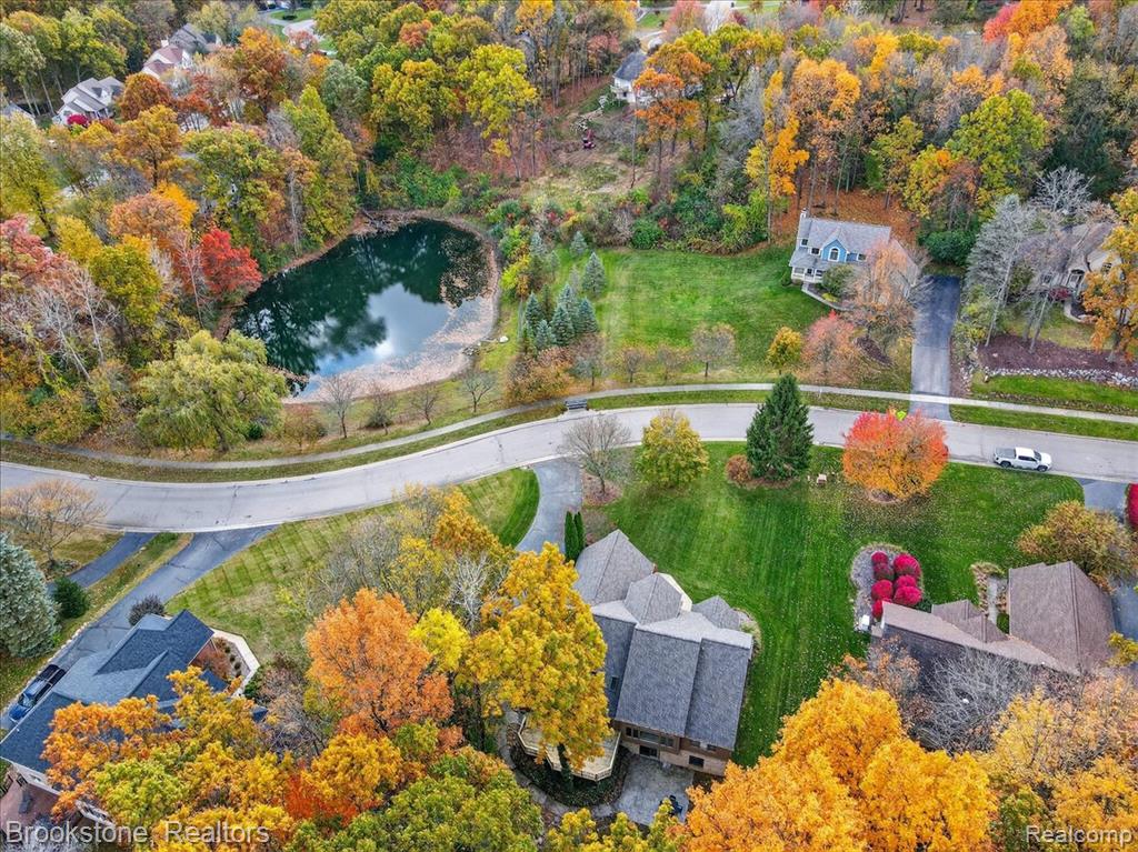 9748 Forest Ridge Drive, Clarkston, MI 48348 — Photo 16