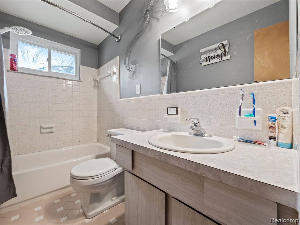 4518 PARNELL Street, Clarkston, MI — Photo 15