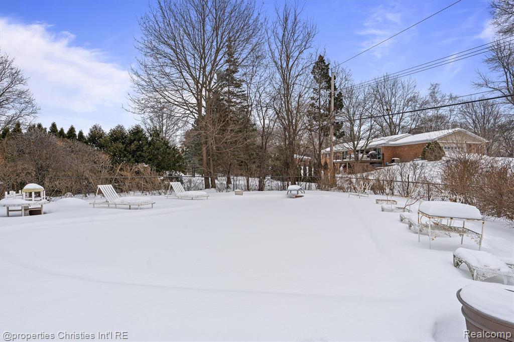 952 N Reading Road, Bloomfield Hills, MI 48304 — Photo 29