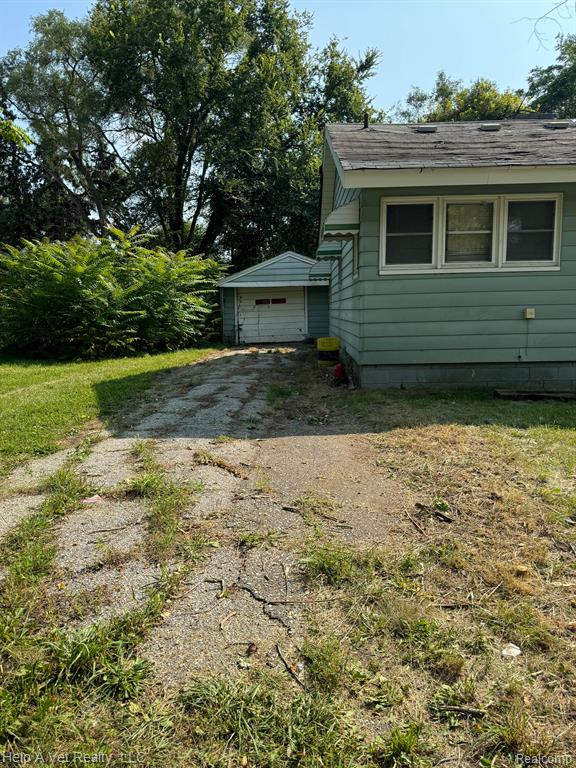 4034 RANDOLPH Street, Saginaw, MI 48601 — Photo 5