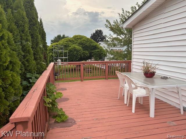 48606 Lakeview Circle, Shelby Twp, MI 48317 — Photo 11