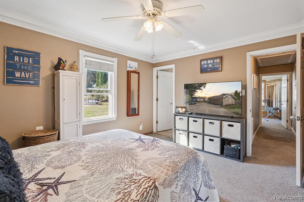 2236 Grove Park Road, Fenton, MI 48430 — Photo 23