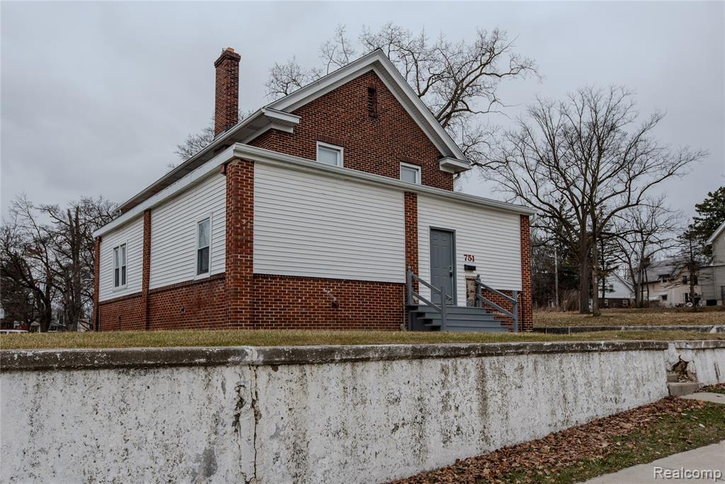 751 Dupont Street, Flint, MI 48504 — Photo 3