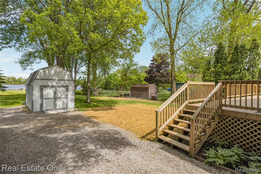 9503 Edward Drive, Brighton, MI 48114 — Photo 60