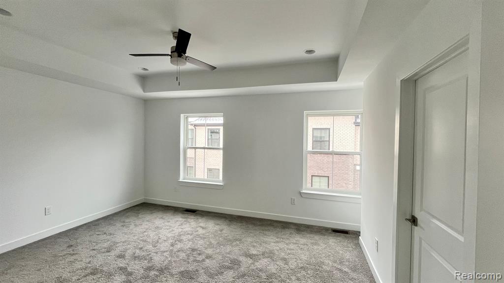 2882 SUMMERS Place, Troy, MI 48084 — Photo 13