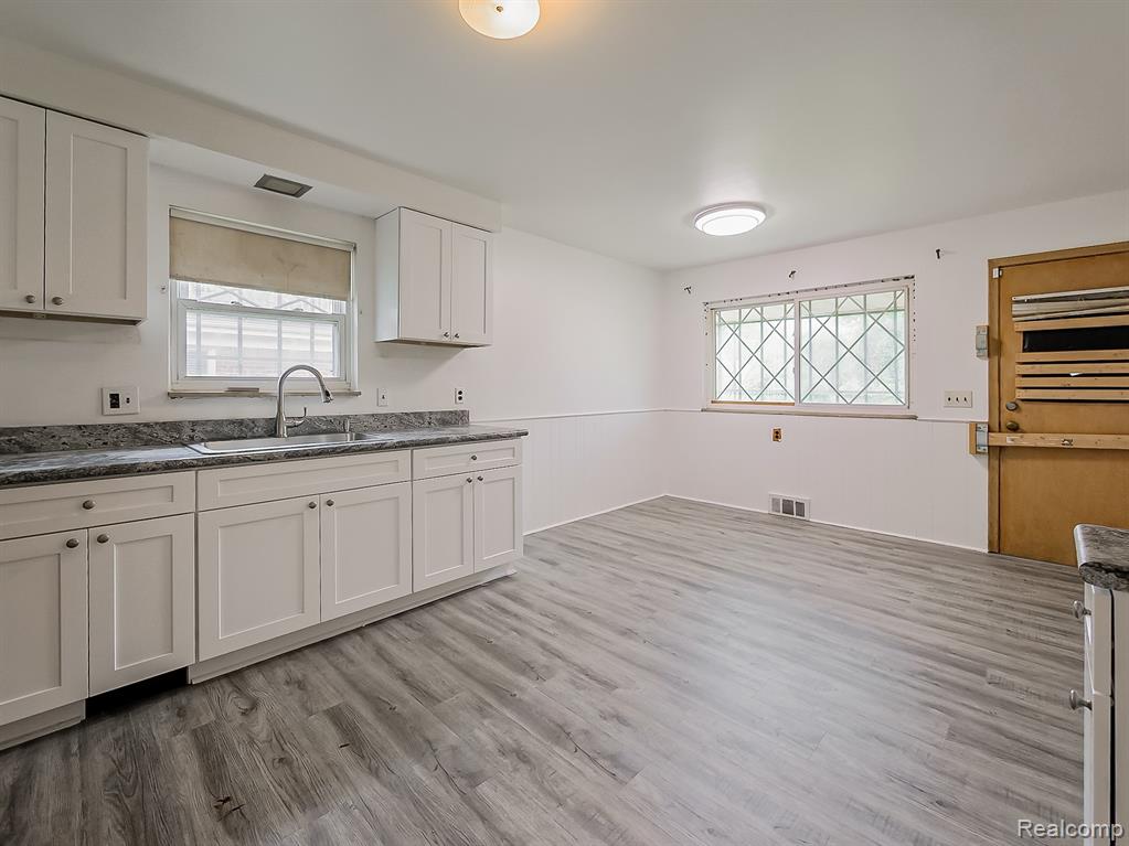 4519 Marseilles Street, Detroit, MI 48224 — Photo 4