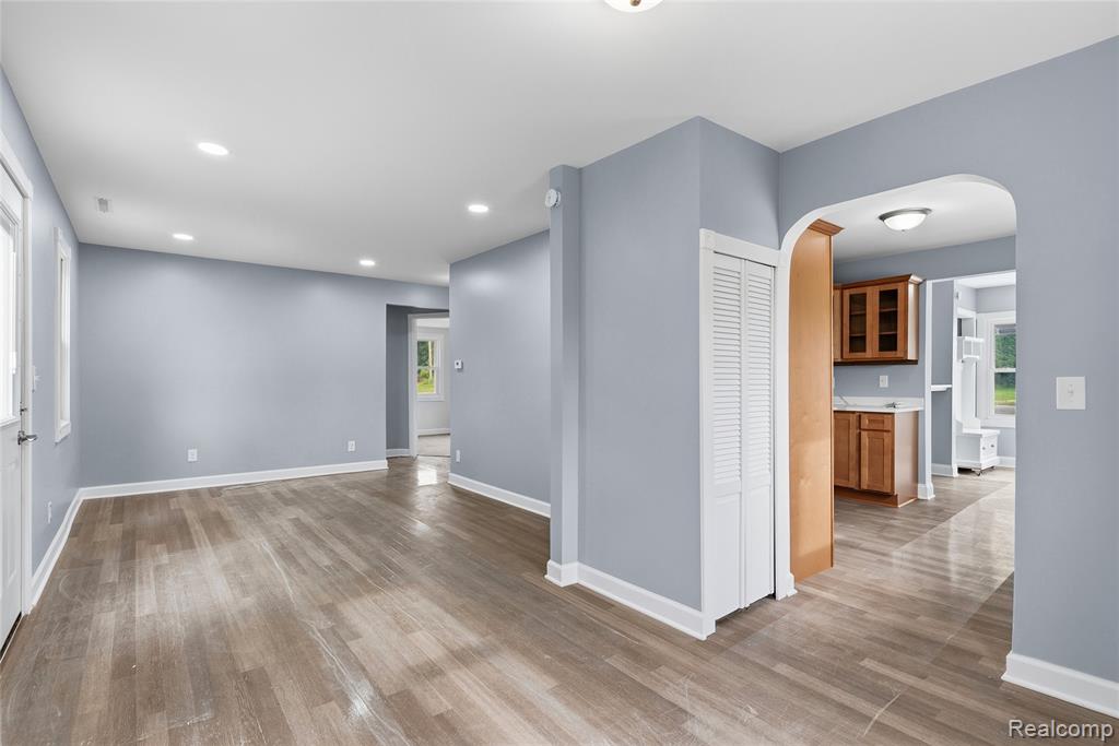 3241 E Frances Road, Clio, MI 48420 — Photo 8