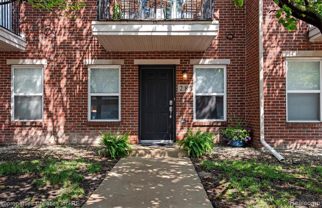 281 E Palmer Street - Photo 2