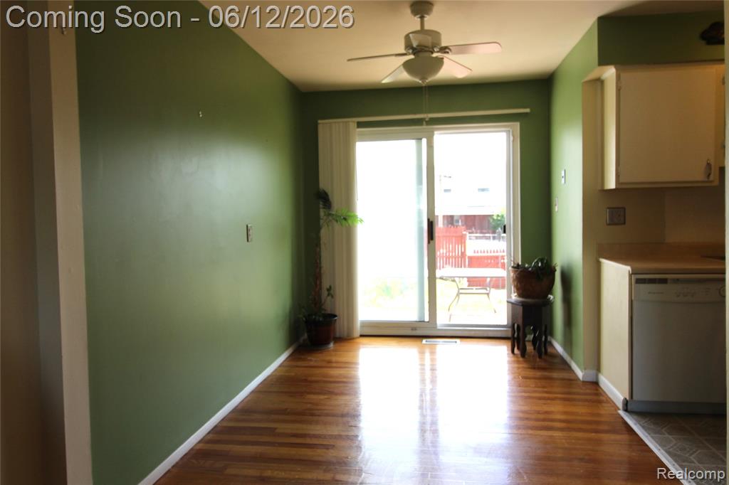 20165 Merle Court, Clinton Twp, MI 48035 — Photo 11