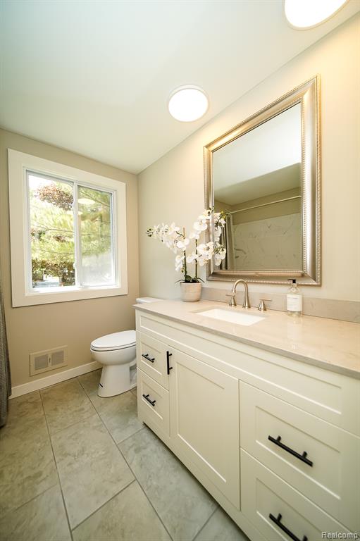 48297 Mallard Drive, New Baltimore, MI 48047 — Photo 51