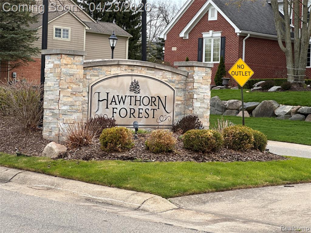 3915 Winslow Drive, Auburn Hills, MI 48326 — Photo 47
