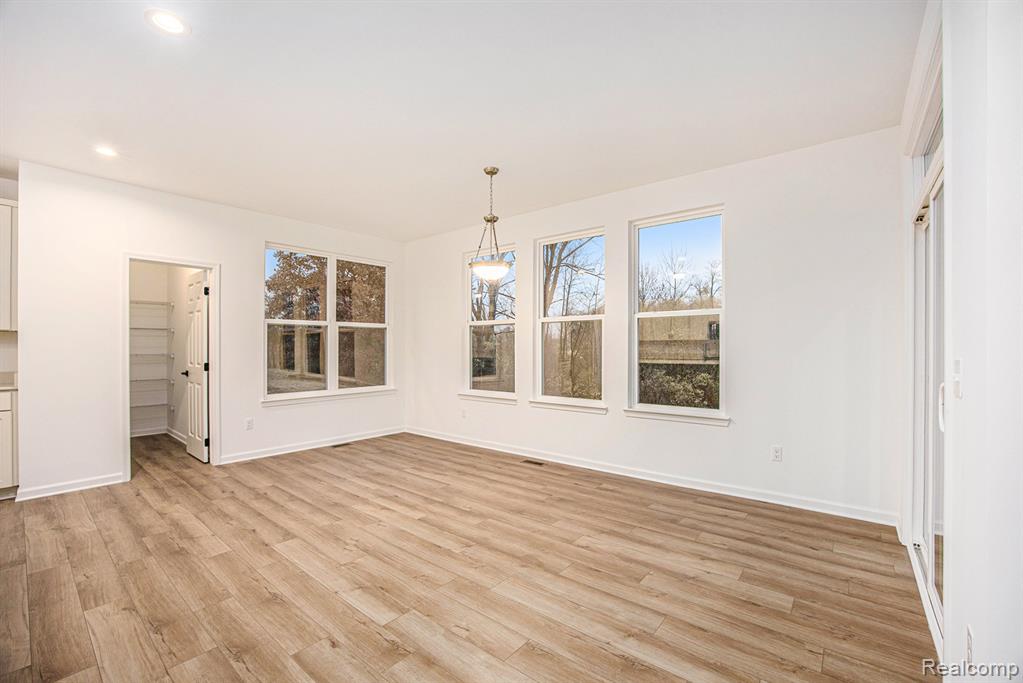 71713 Hidden River Drive, Armada, MI — Photo 4