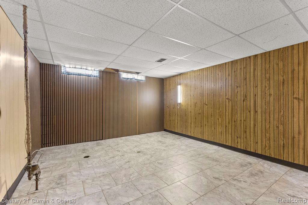 39798 CHEVIOT Road, Canton, MI 48188 — Photo 34
