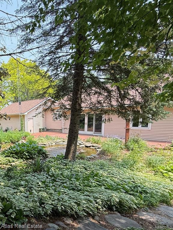 9010 GALE Road, Goodrich Vlg, MI — Photo 10