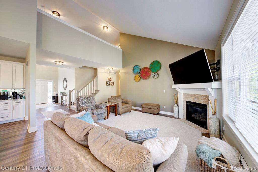 1331 Yosemite Valley Drive, Milford, MI 48381 — Photo 17