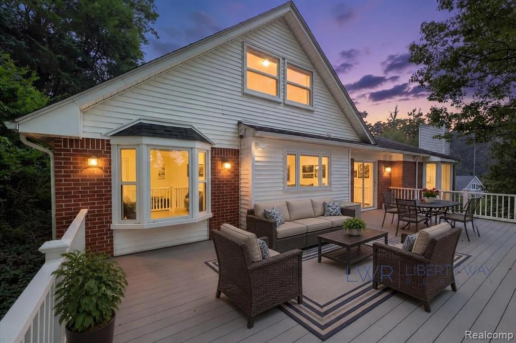 869 Central Drive, Lake Orion, MI 48362 — Photo 10