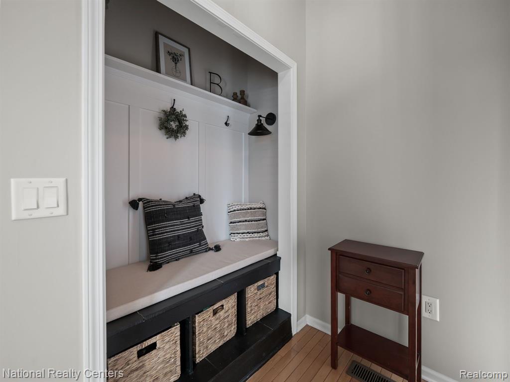 41698 Brownstone Drive, Novi, MI 48377 — Photo 3