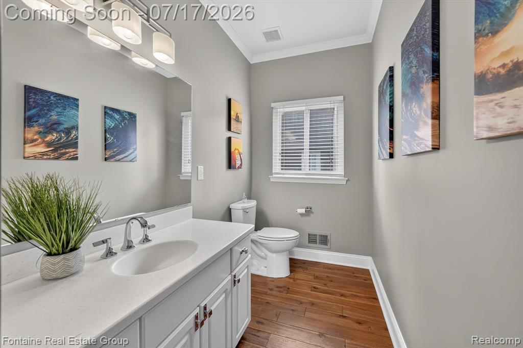 240 Rosebud Court, Walled Lake, MI 48390 — Photo 37