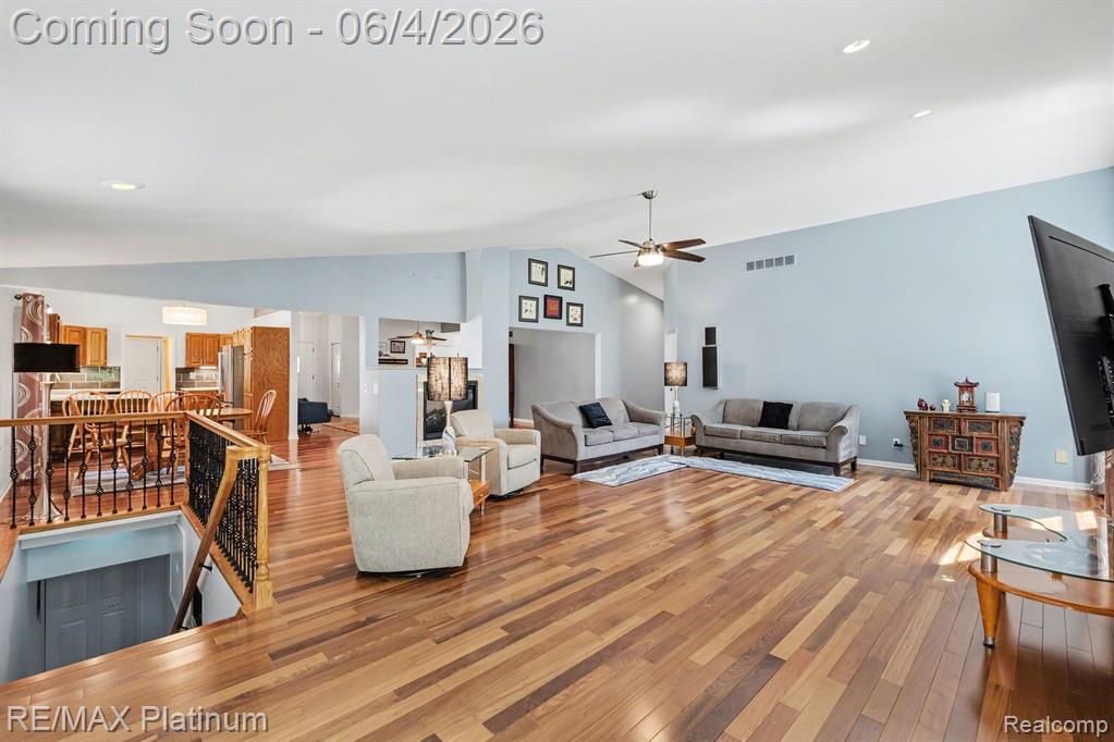 535 Wolfe Road, Ortonville, MI 48462 — Photo 10