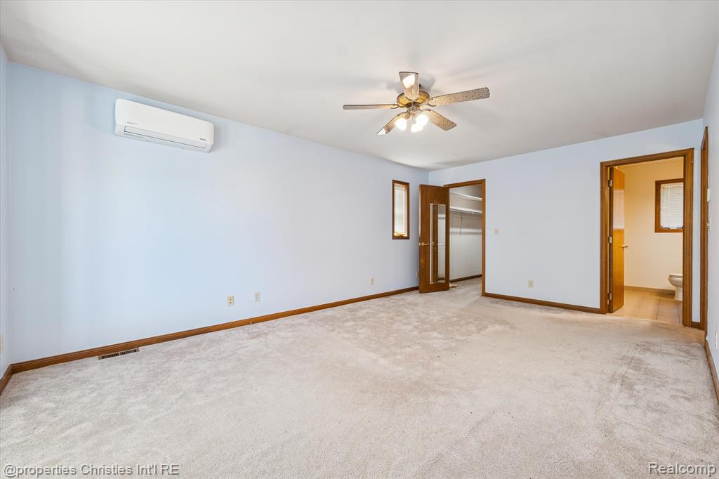 48818 Pebble Lane, Novi, MI — Photo 38