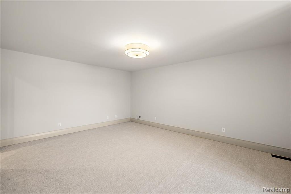 1597 Vista Drive, Oakland, MI — Photo 57