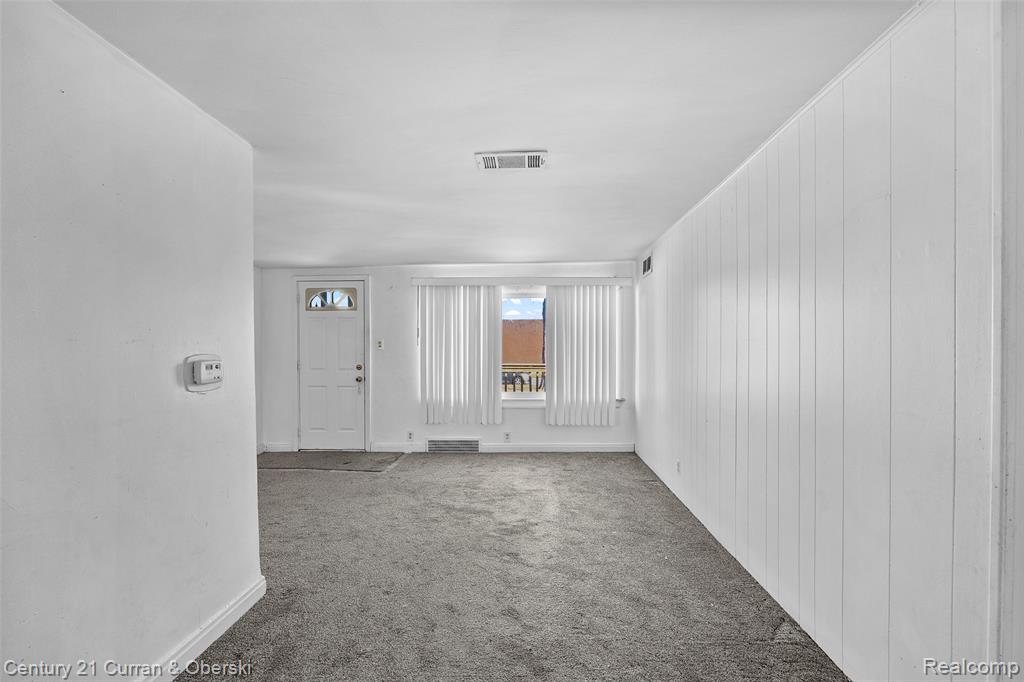 6627 Mayburn Street, Dearborn Heights, MI 48127 — Photo 4