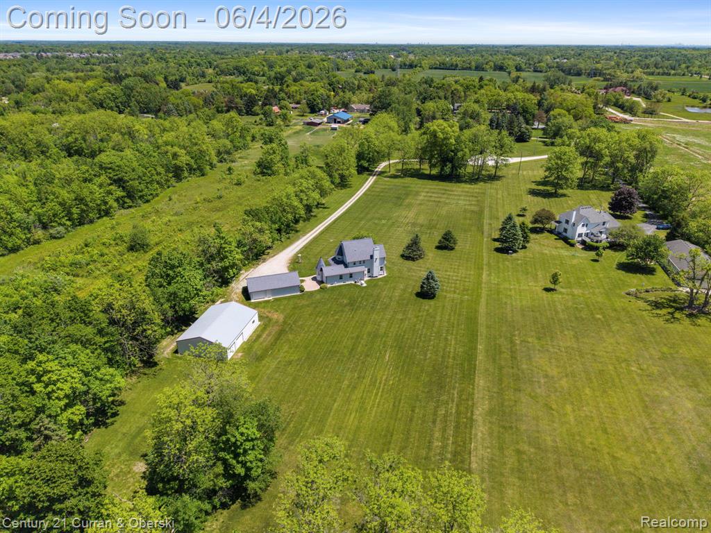 53375 Martha Lane, Northville, MI 48167 — Photo 81