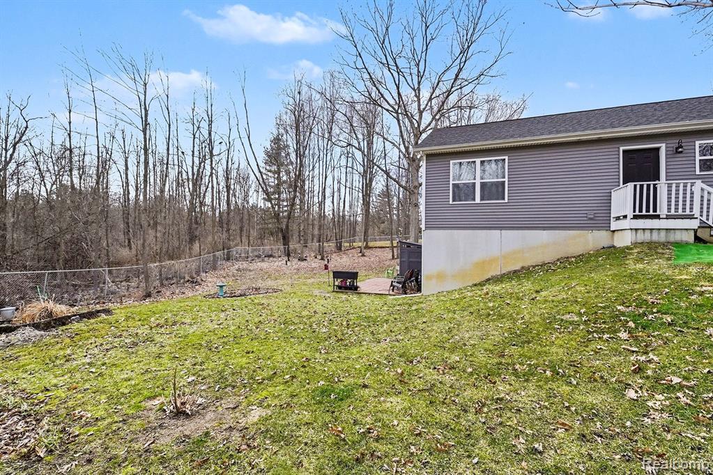 4537 Lakewood Drive, Otter Lake, MI 48464 — Photo 35