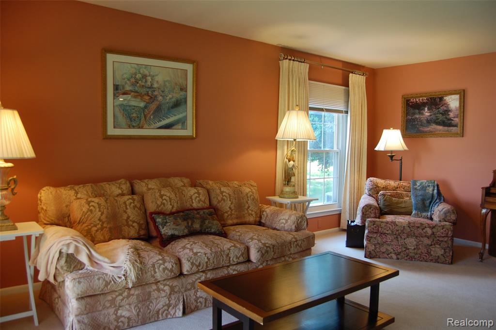 6560 Perham Drive, West Bloomfield, MI — Photo 20