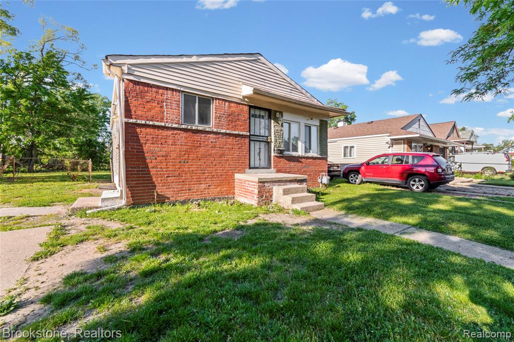 3882 Minnesota Street, Hamtramck, MI 48212 — Photo 2