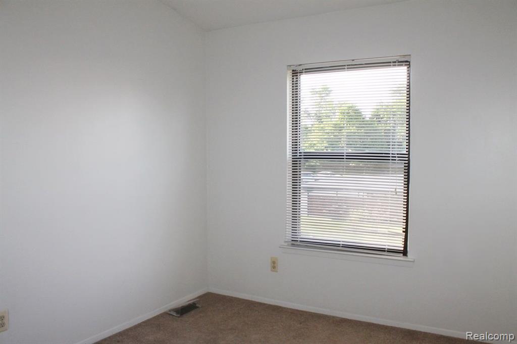 41361 NORTHWIND Drive, 205, Canton, MI 48188 — Photo 16