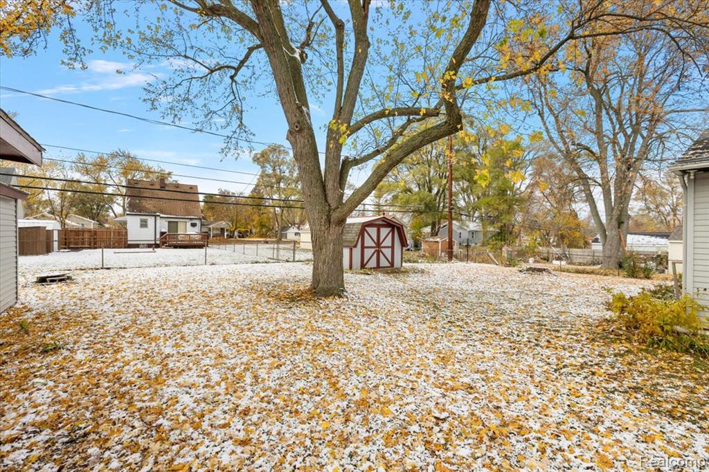 777 Emerson Avenue, Pontiac, MI 48340 — Photo 41