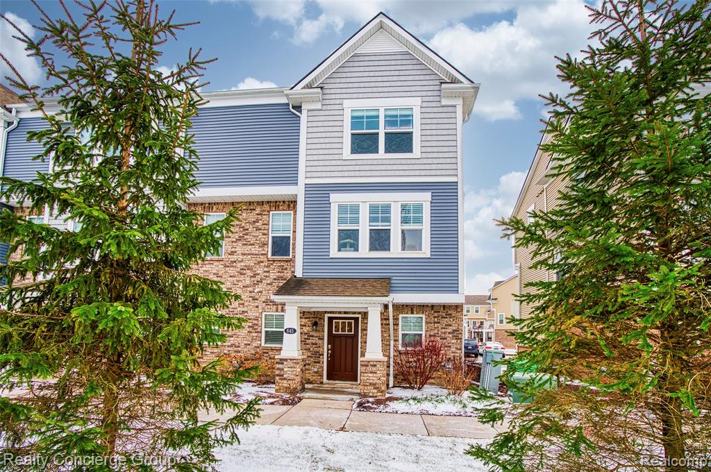645 Jenny Way, Brighton, MI 48116 — front exterior