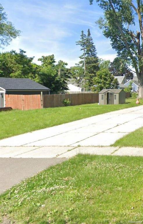 7029 BELTON Street, Garden City, MI — front exterior