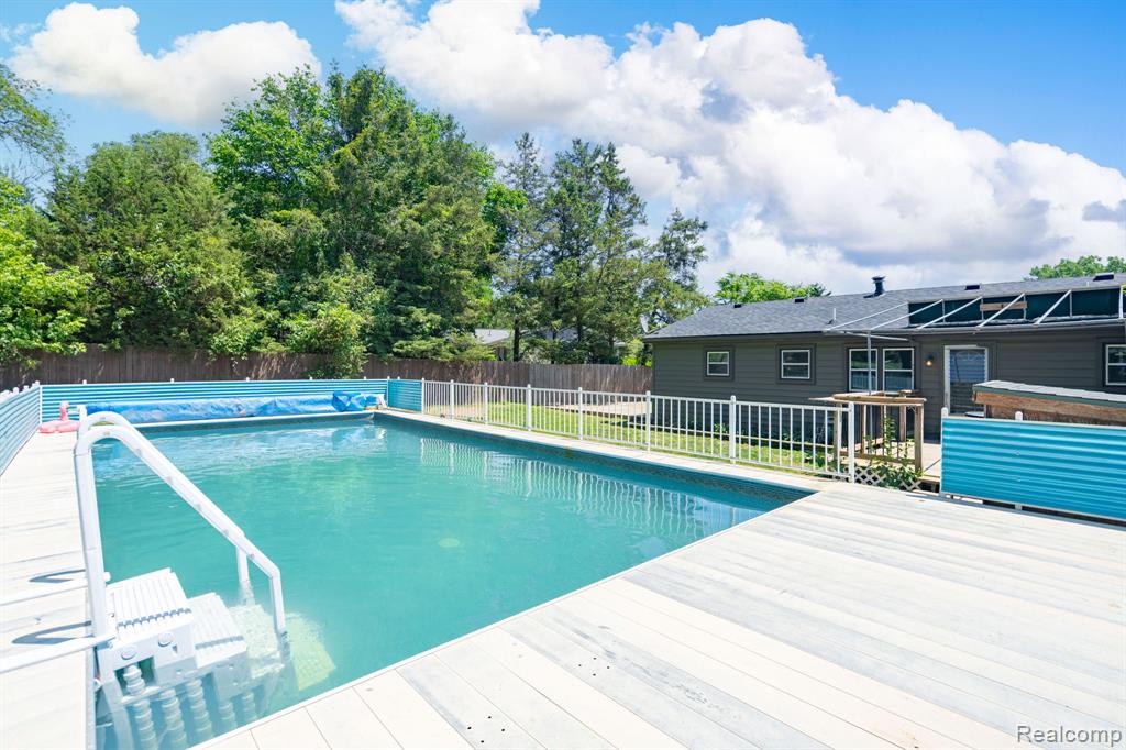 4069 Loch Drive, Highland, MI — Photo 26
