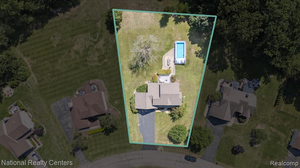 11459 Appaloosa Trail, Pinckney, MI 48169 — Photo 42