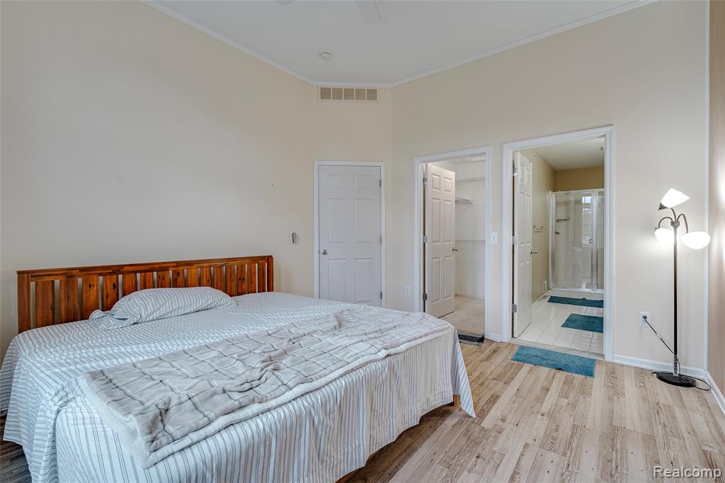 454 Old Pine Way, Walled Lake, MI 48390 — Photo 29