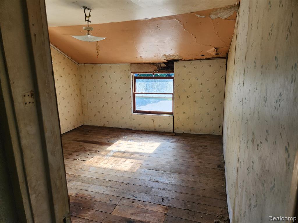 315 MCOMBER Street, Dowagiac, MI 49047 — Photo 22