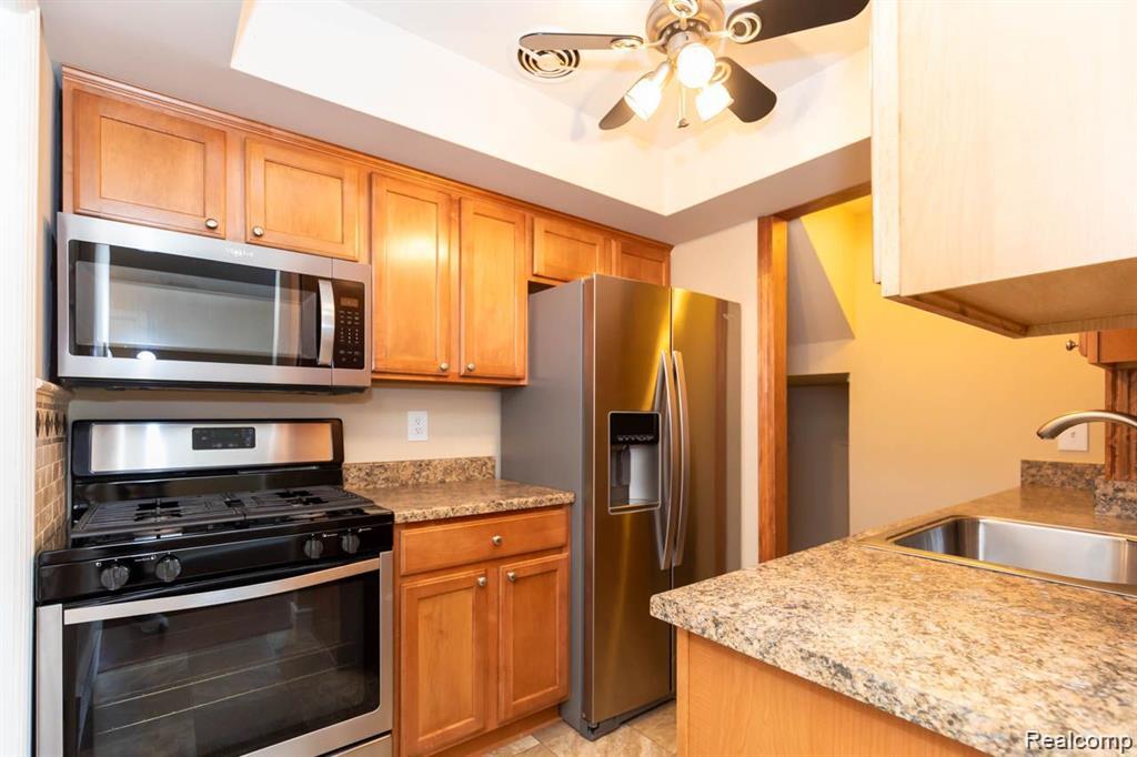 6832 New Providence Way, Canton, MI 48187 — Photo 9