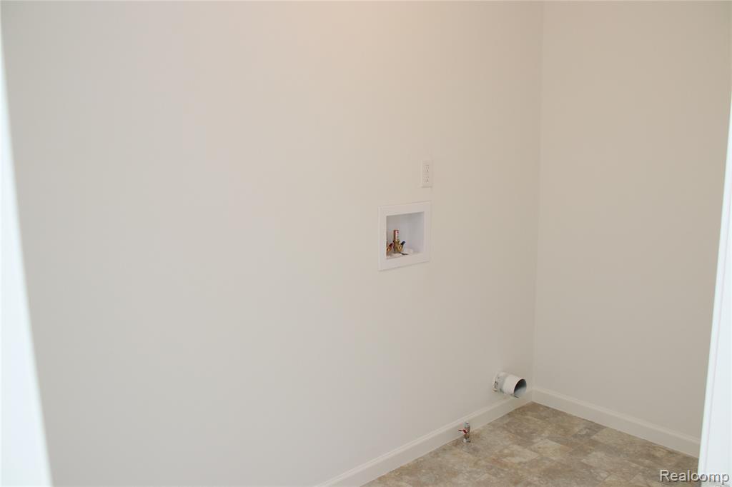 6007 Huron River Lane, Ypsilanti, MI 48197 — Photo 7