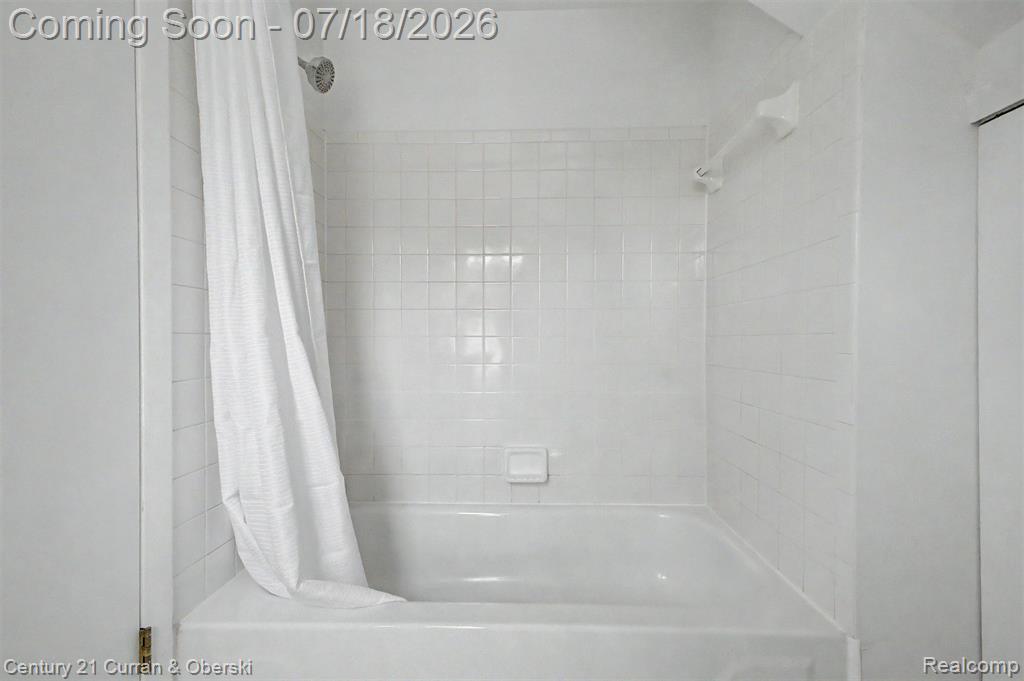 4124 Jackson Street, Dearborn Heights, MI 48125 — Photo 16