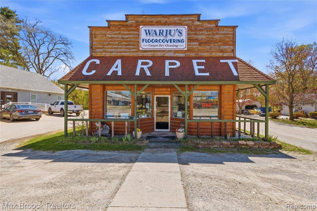 1146 E Caro Road, Caro, MI 48723