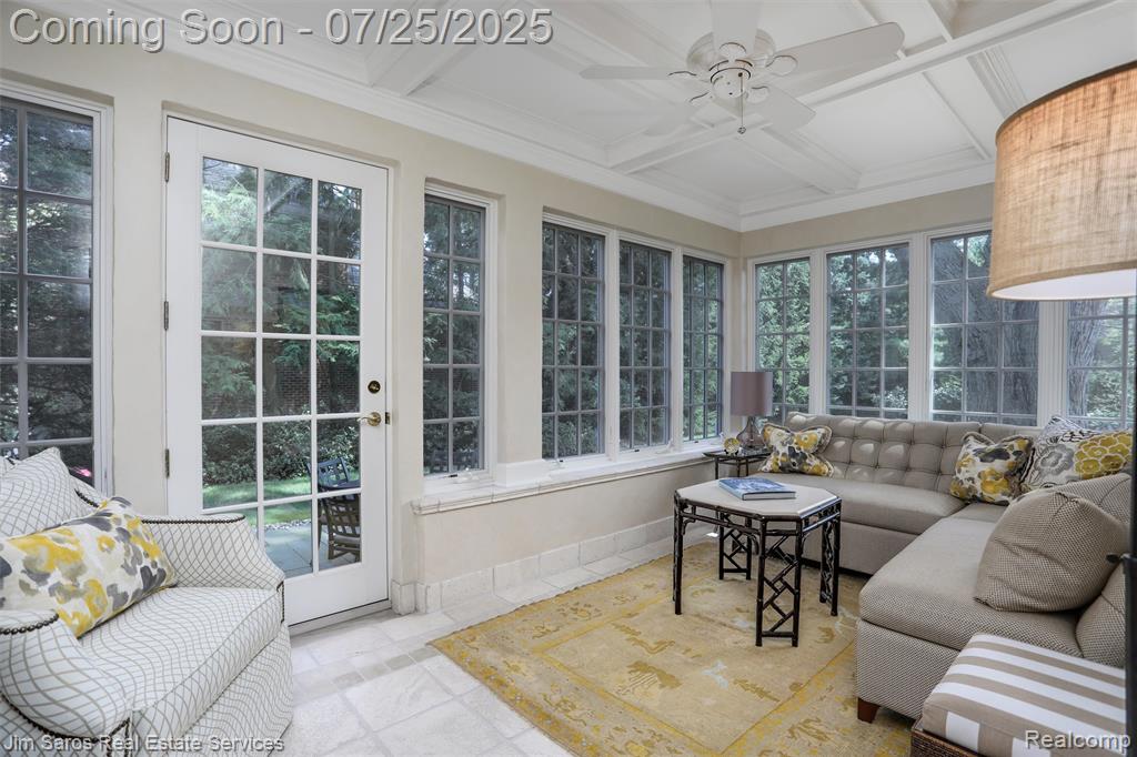 51 Lochmoor Boulevard, Grosse Pointe Shores, MI 48236 — Photo 12