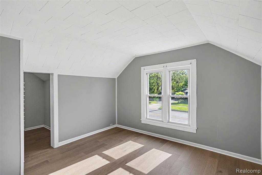 512 S Broad Street, Holly, MI 48442 — Photo 13